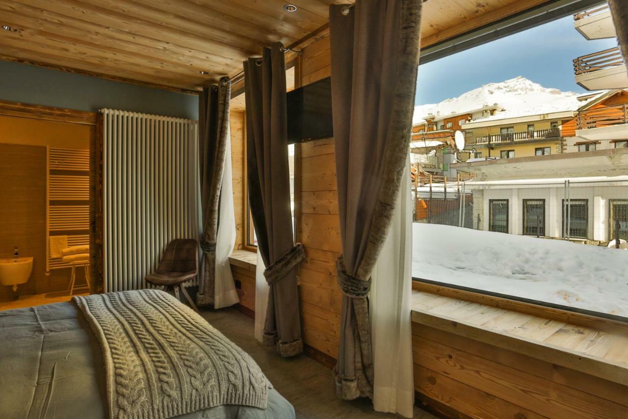 Alpine Rooms Guesthouse Breuil-Cervinia Exterior photo